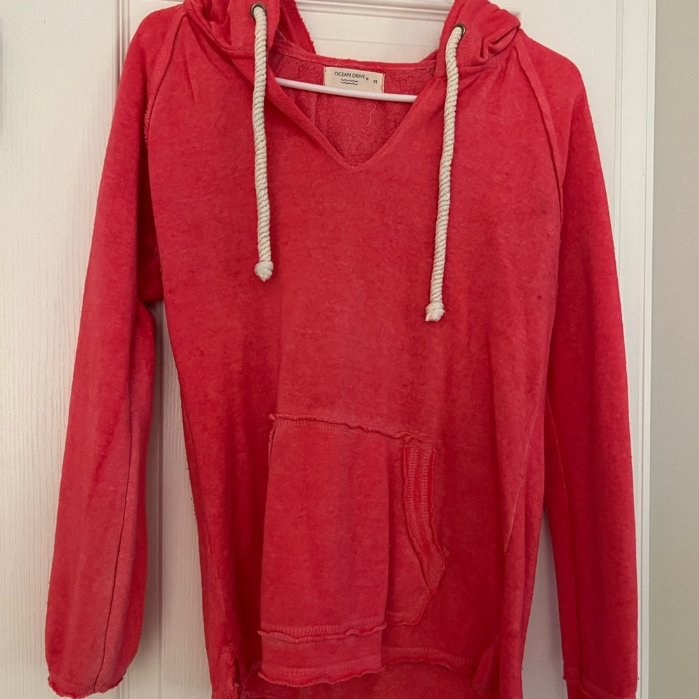 Pullover Hoody with V-Neck Detail